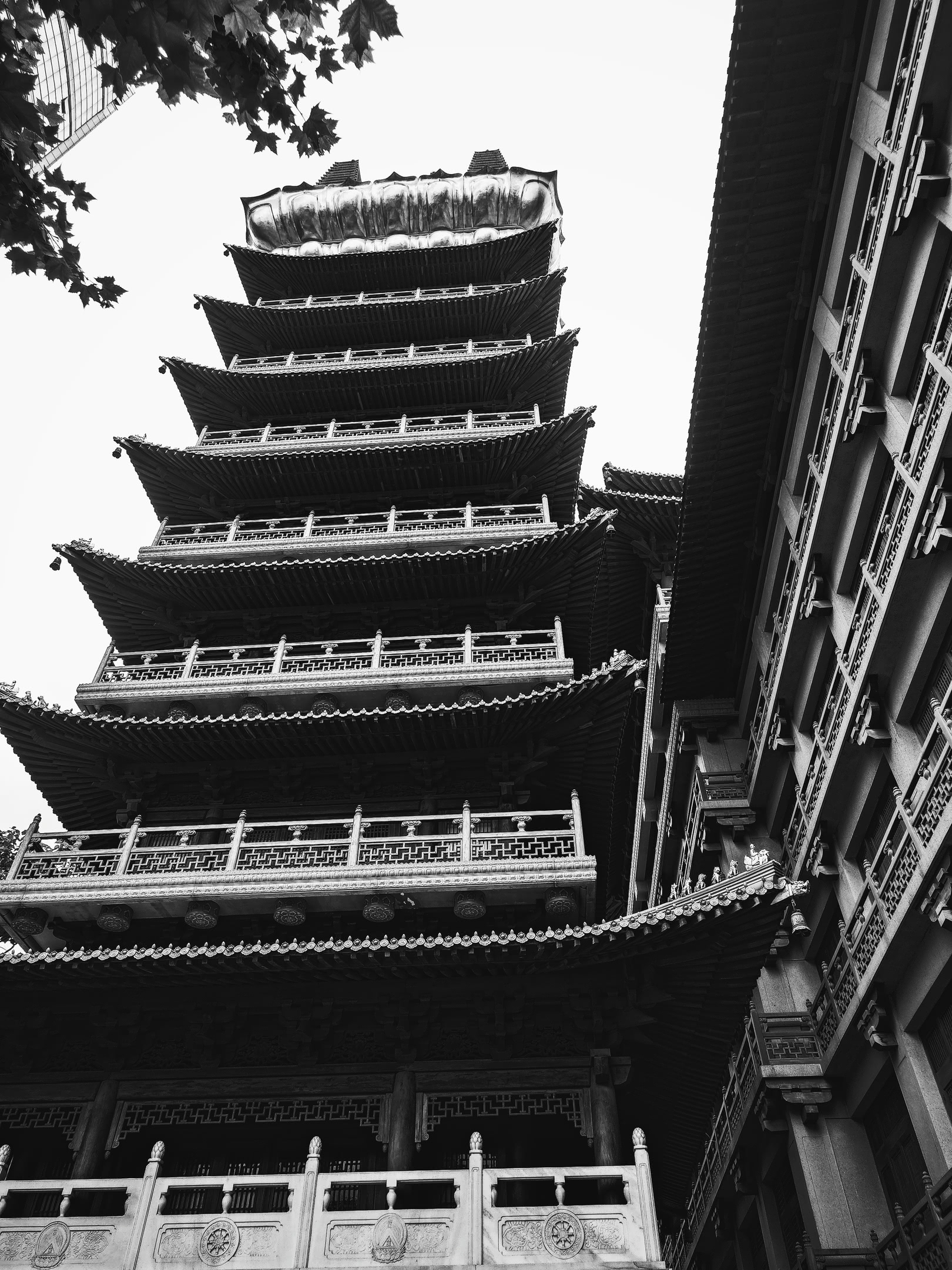 A pagoda of Jìng&rsquo;ān Temple.